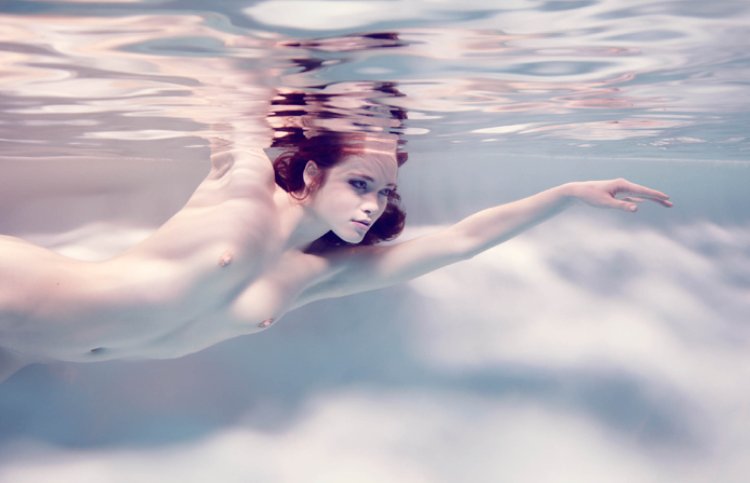 Girl under water