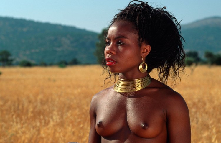 Naked women of Africa