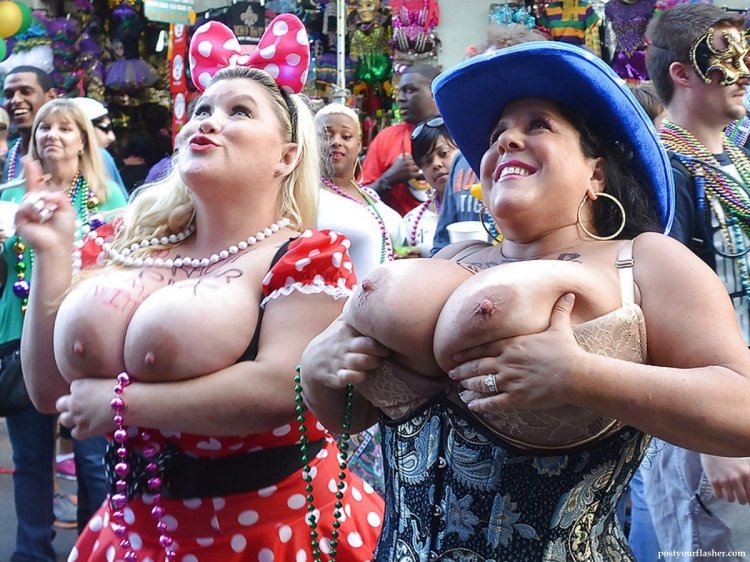 Big boobs on the carnival