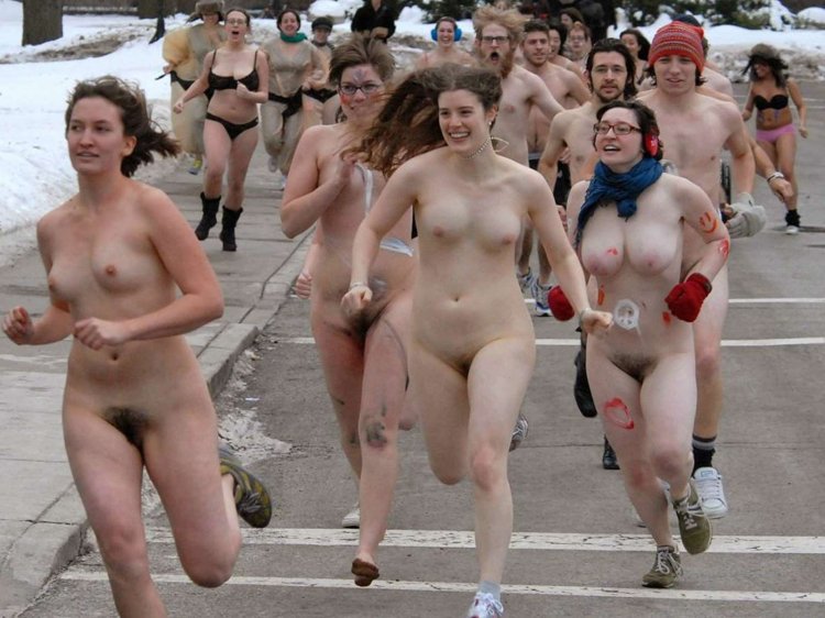 Naked race