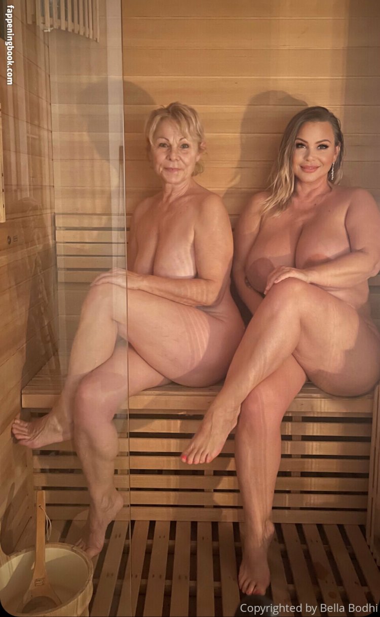 Naked milfs in the bathhouse