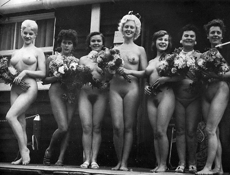 Beauty contest naked