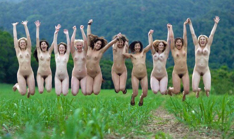 A crowd of naked girls