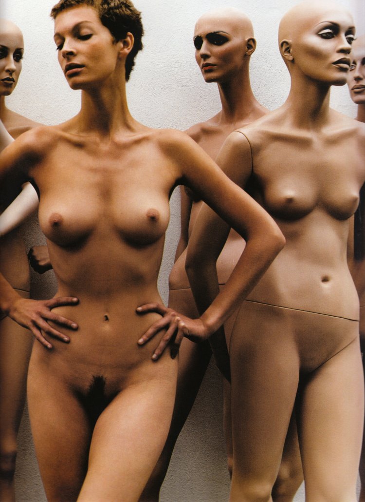 Show of naked models