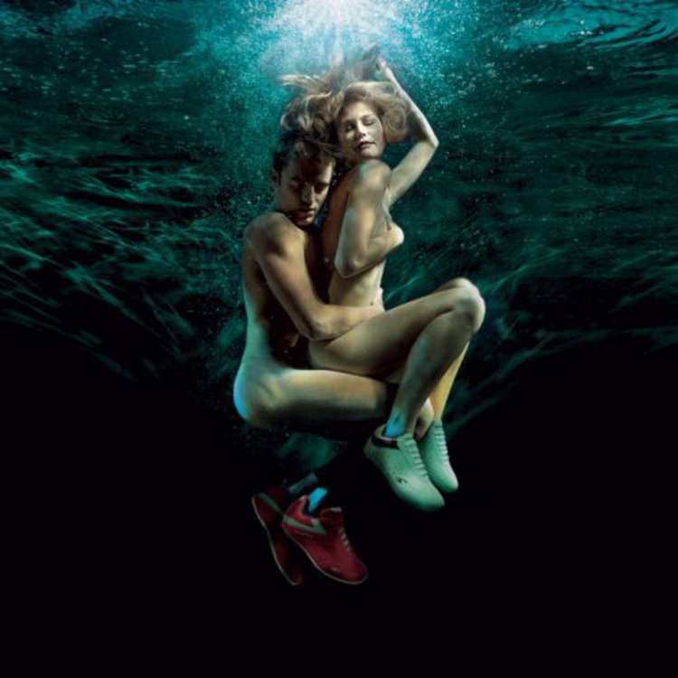 Erotica under water