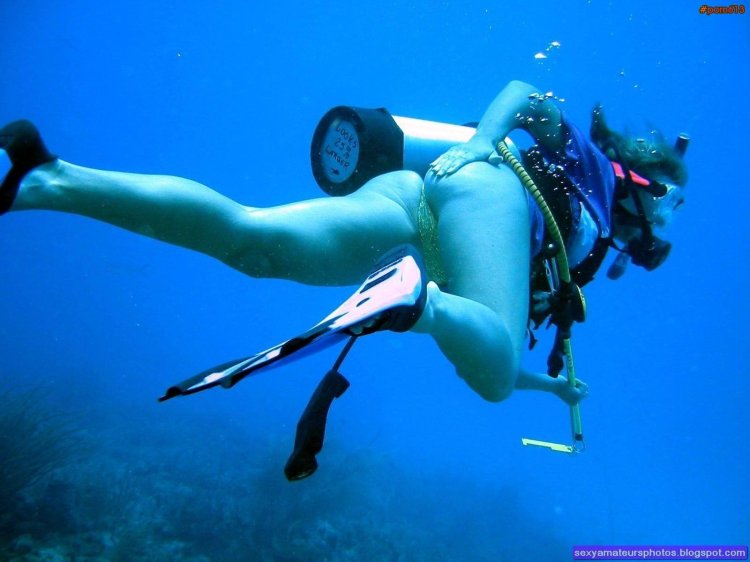 Diving girl