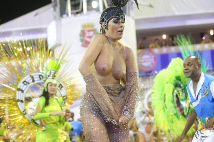 Andrea Martins Brazili Carnival Naked