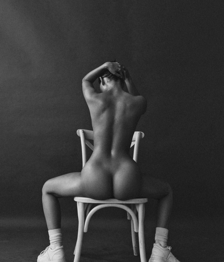 Anvar Norov photographer Nude