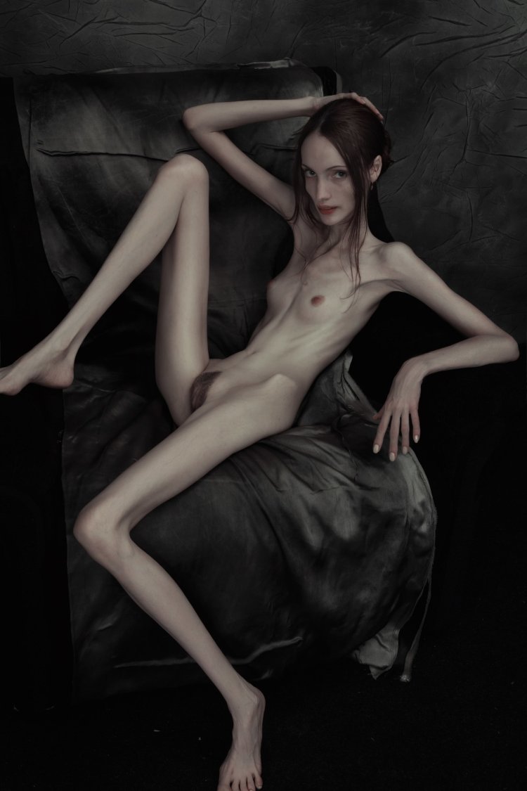 Naked skinny anorexics