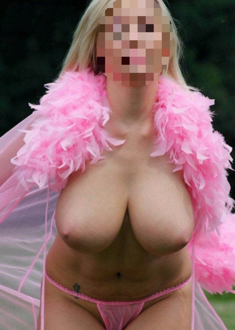 Pink boobs