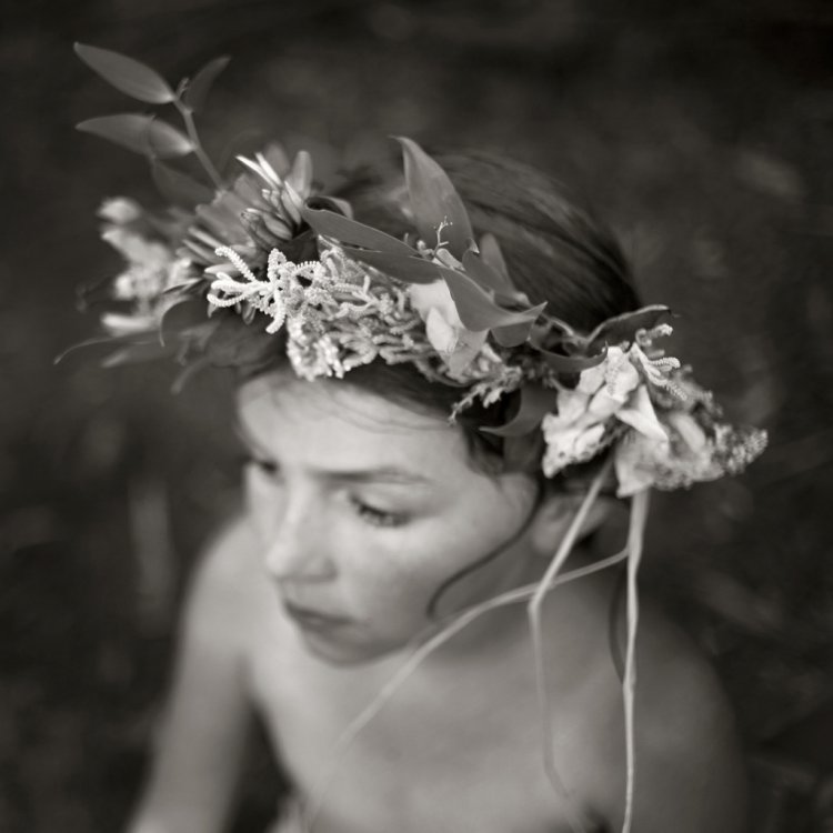 Woman with a wreath on her head